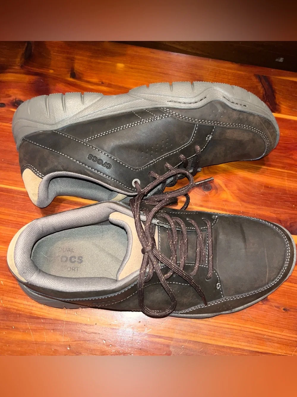 Crocs Mens 203392 Brown Leather Dual Comfort Lace Up Oxford Sneakers Size 11